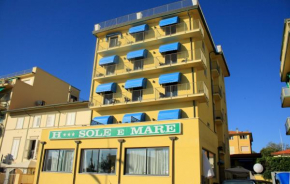 Hotel Sole E Mare Lido Di Camaiore